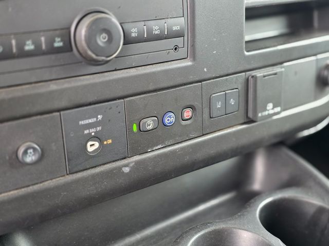 2020 Chevrolet Express Passenger RWD 2500 135" LT - 22971920 - 31
