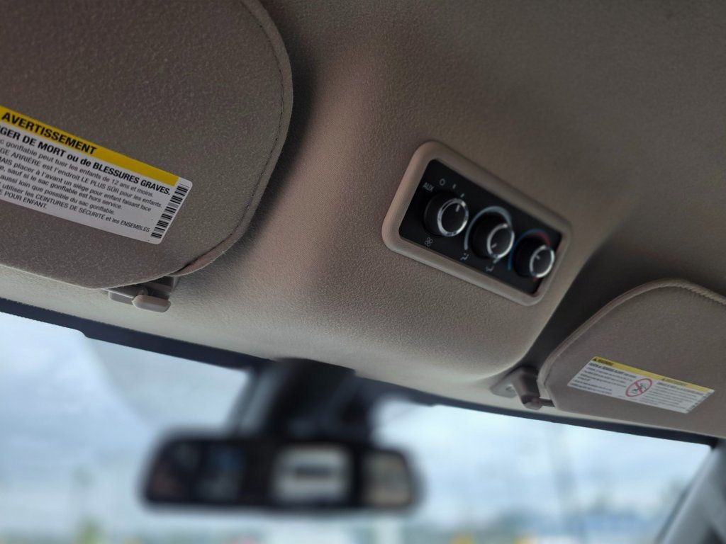 2020 Chevrolet Express Passenger RWD 2500 135" LT - 22971920 - 36