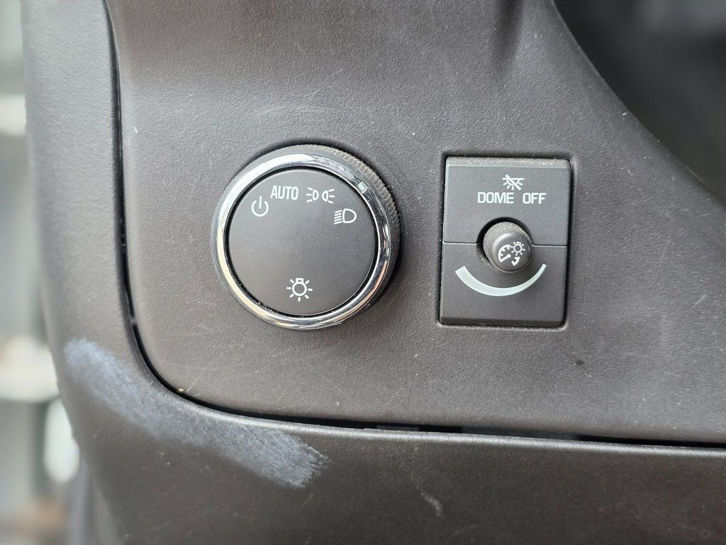 2020 Chevrolet Express Passenger RWD 2500 135" LT - 22971920 - 41