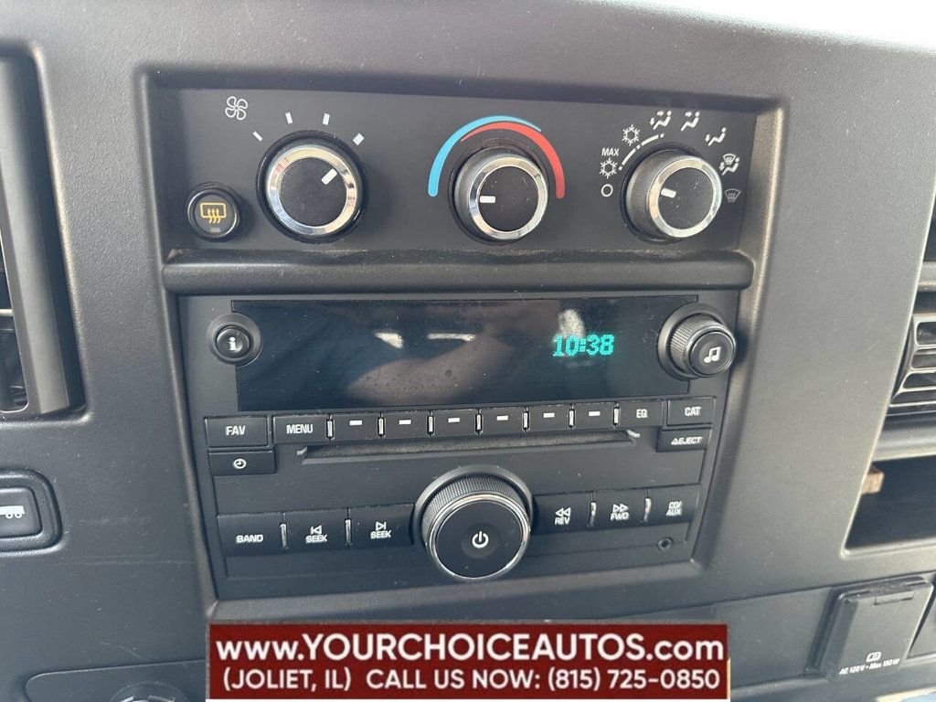 2020 Chevrolet Express Passenger RWD 3500 155" LS - 22861314 - 26