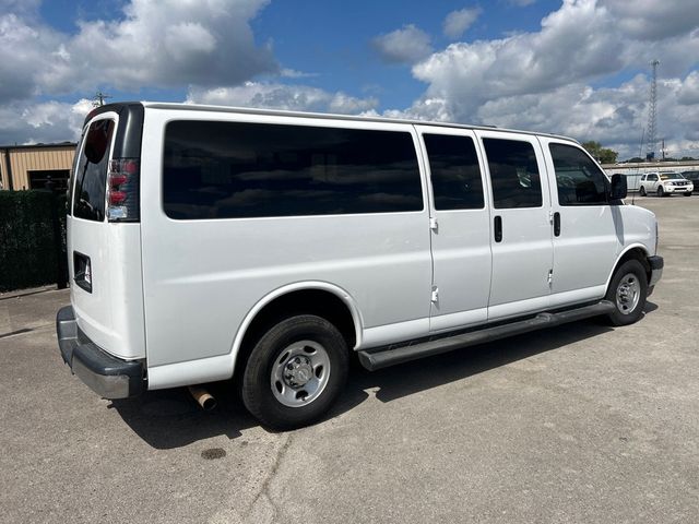 2020 Chevrolet Express Passenger RWD 3500 155" LT - 23087024 - 3