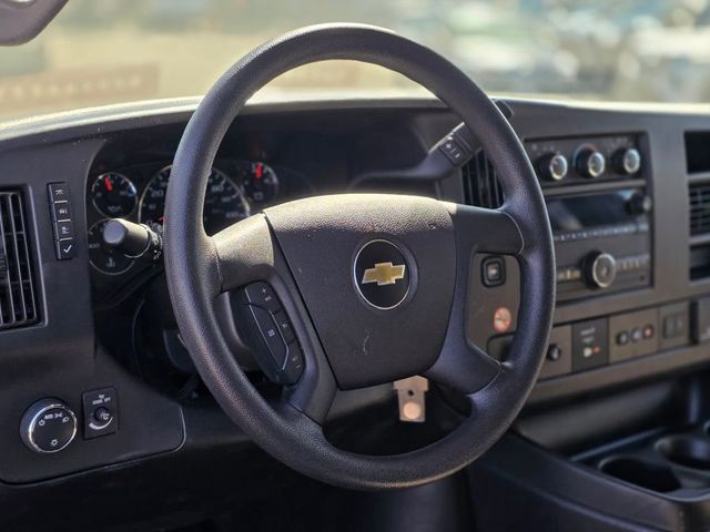 2020 Chevrolet Express Passenger RWD 3500 155" LT - 22988946 - 18