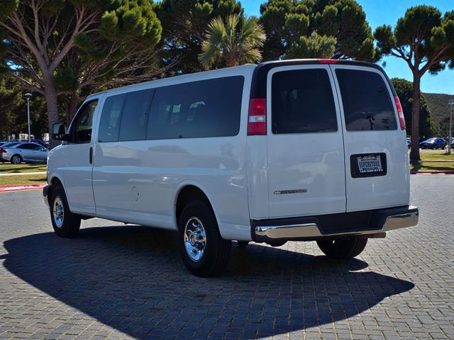 2020 Chevrolet Express Passenger RWD 3500 155" LT - 22988946 - 3