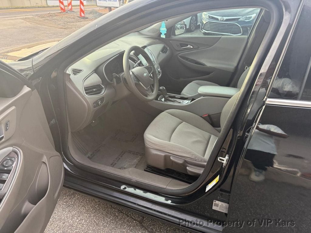 2020 Chevrolet Malibu 4dr Sedan LS w/1LS - 22922763 - 8