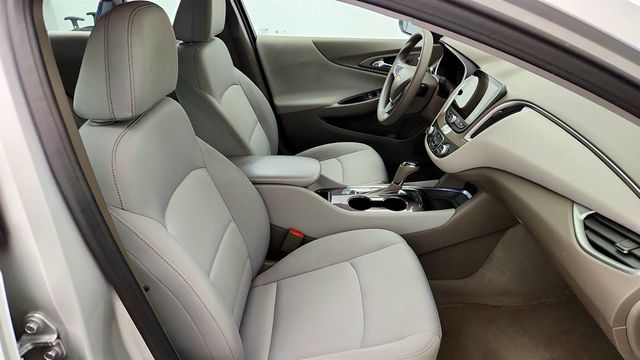 2020 Chevrolet Malibu 4dr Sedan LS w/1LS - 23079637 - 21