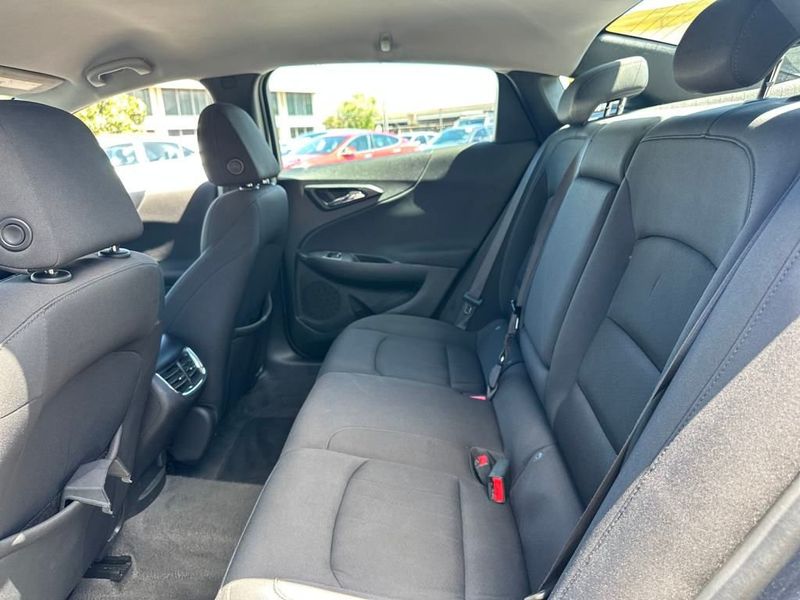 2020 Chevrolet Malibu 1LT photo 13