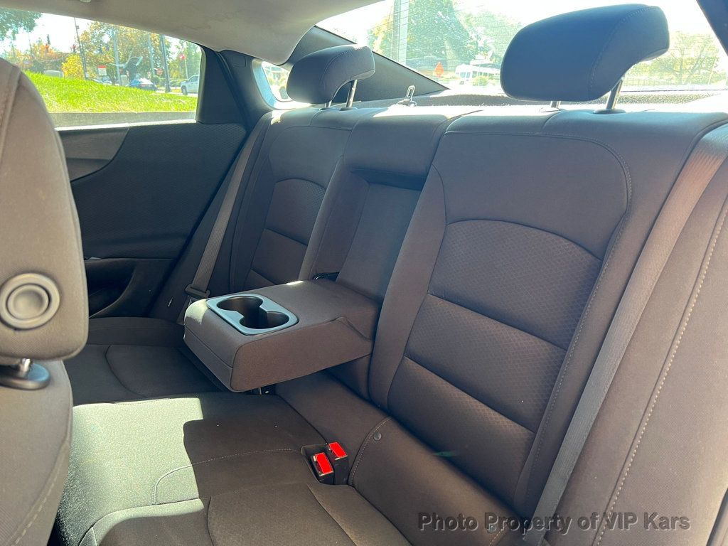 2020 Chevrolet Malibu 4dr Sedan LT - 22940001 - 16