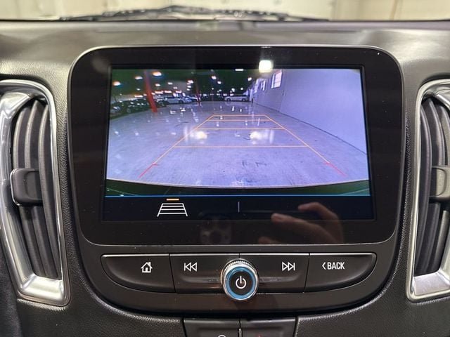 2020 Chevrolet Malibu 4dr Sedan LT - 22992977 - 17