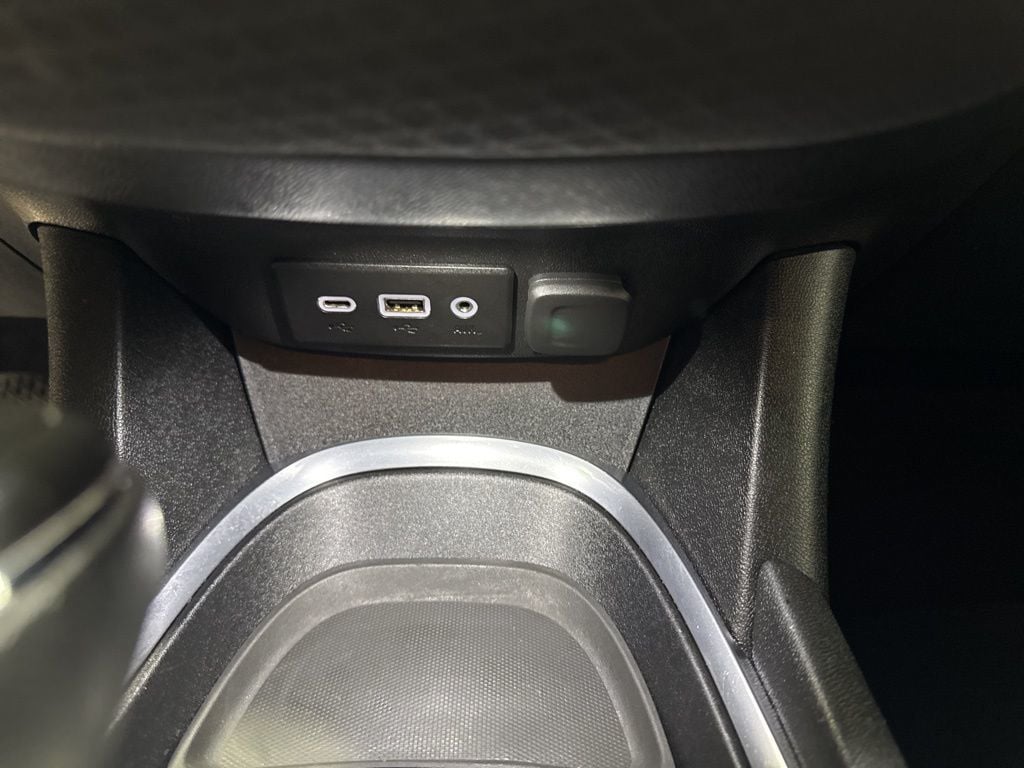 2020 Chevrolet Malibu 4dr Sedan LT - 22992977 - 19