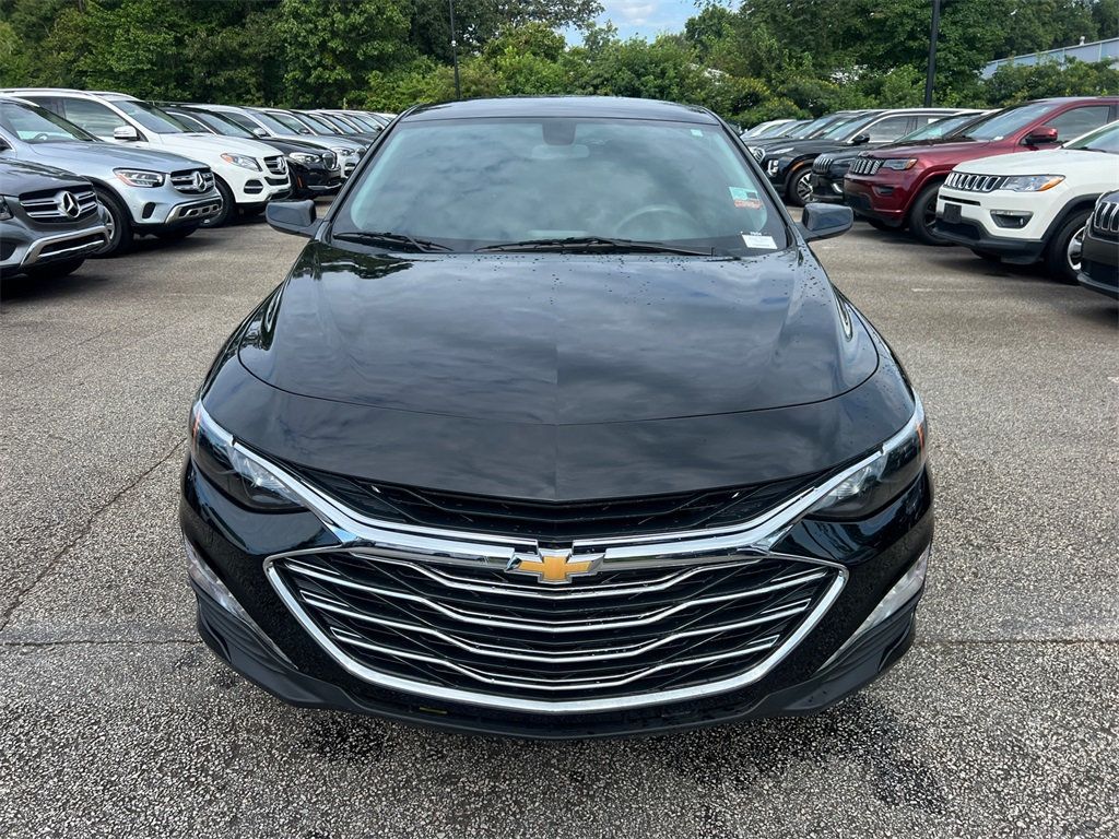 2020 Chevrolet Malibu 1LT photo 2