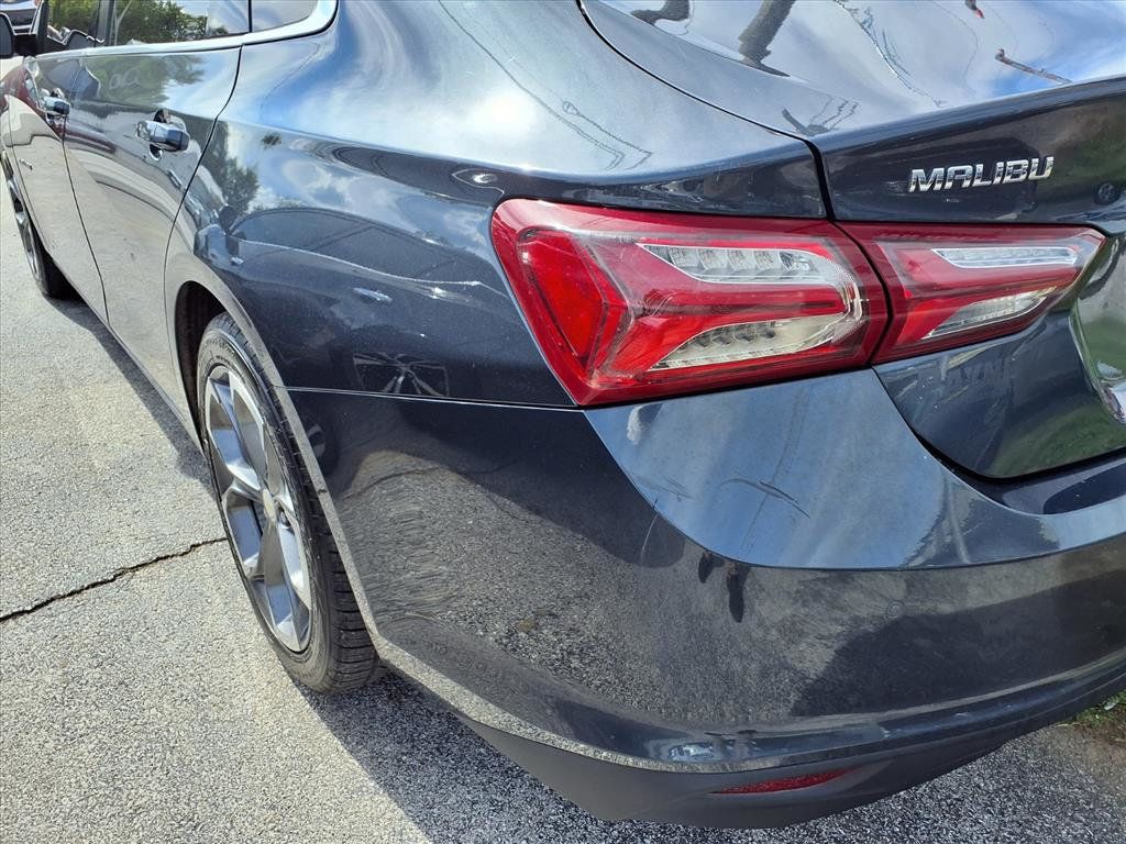2020 Chevrolet Malibu 4dr Sedan LT - 22927307 - 21