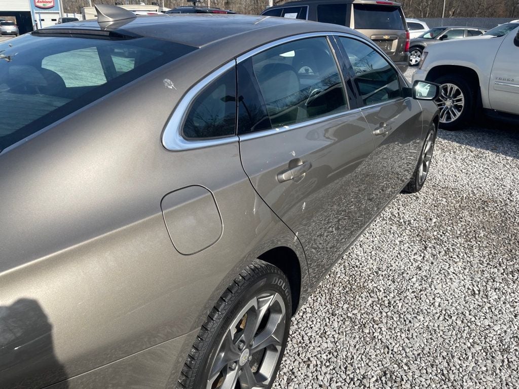 2020 Chevrolet Malibu 4dr Sedan LT - 22975214 - 18