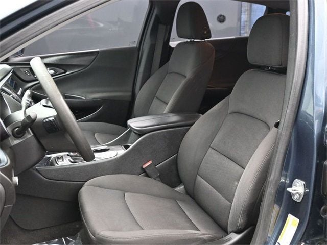 2020 Chevrolet Malibu 4dr Sedan LT - 22968764 - 8