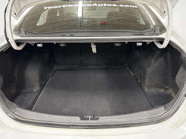 2020 Chevrolet Malibu 4dr Sedan Premier - 22961868 - 17