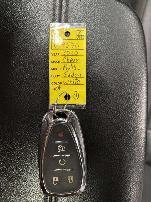2020 Chevrolet Malibu 4dr Sedan Premier - 22961868 - 39