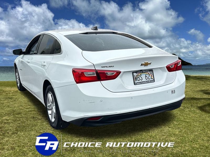 2020 Chevrolet Malibu LS - 23010617 - 4