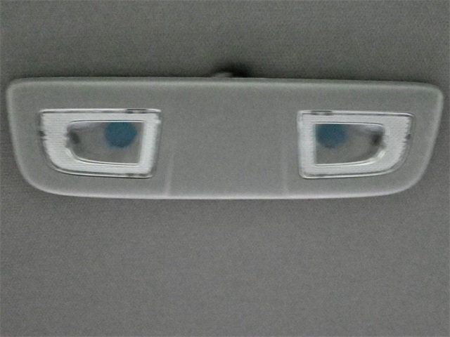 2020 Chevrolet Silverado 1500 2WD Crew Cab 147" Custom - 22960891 - 16