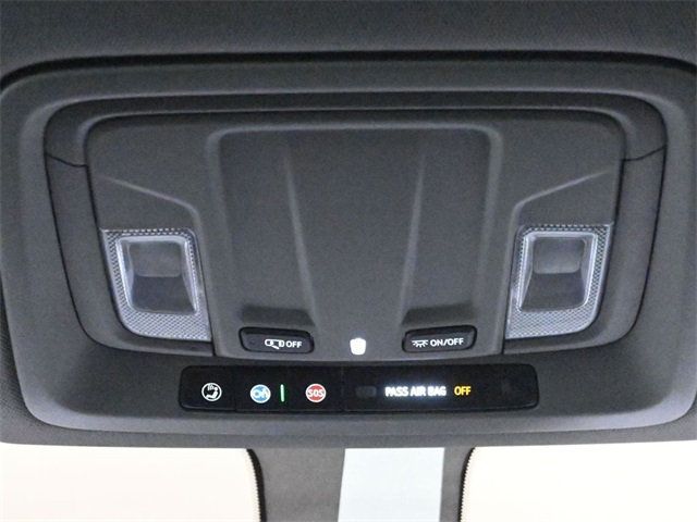 2020 Chevrolet Silverado 1500 2WD Crew Cab 147" Custom - 22960891 - 17