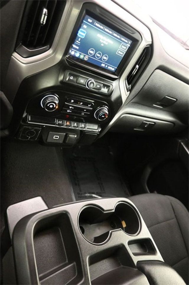 2020 Chevrolet Silverado 1500 2WD Crew Cab 147" Custom - 22960891 - 23
