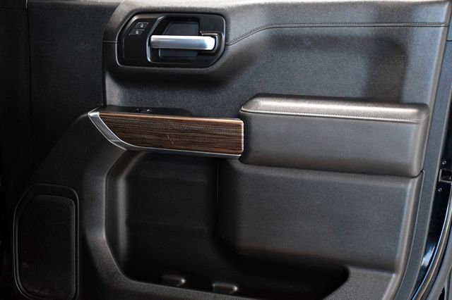 2020 Chevrolet Silverado 1500 2WD Crew Cab 147" LT - 23018199 - 17