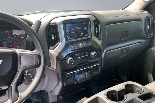 2020 Chevrolet Silverado 1500 2WD Reg Cab 140" Work Truck - 23049264 - 17