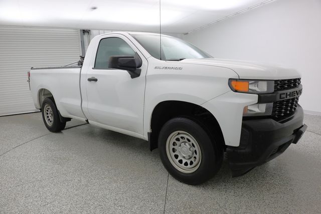 2020 Chevrolet Silverado 1500 2WD Reg Cab 140'' Work Truck w/ Tommy Gate & Convenience Pkg - 22994712 - 1