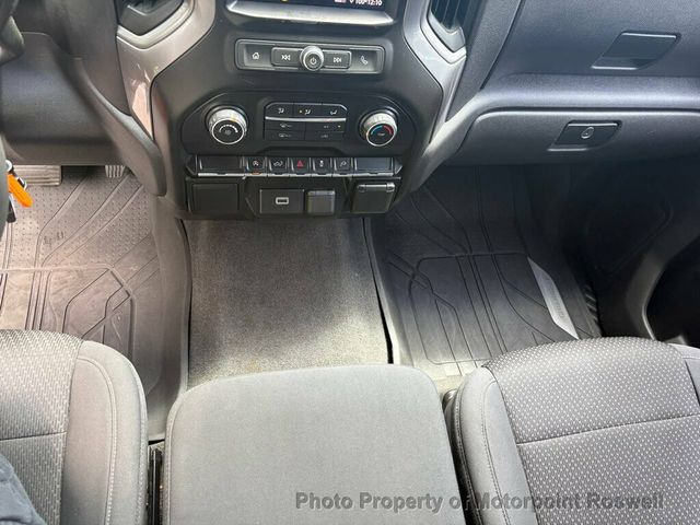 2020 Chevrolet Silverado 1500 4WD Crew Cab 147" Custom - 23027660 - 24
