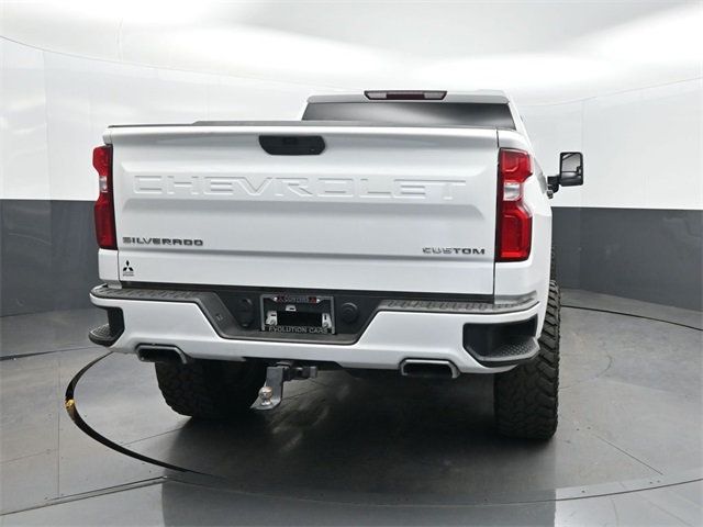 2020 Chevrolet Silverado 1500 Custom photo 24