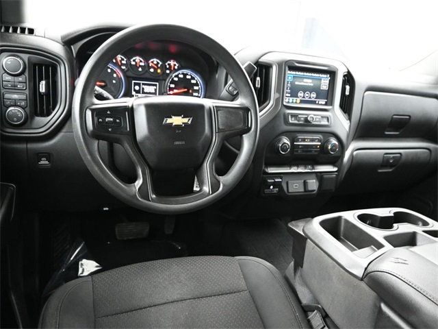 2020 Chevrolet Silverado 1500 Custom photo 10