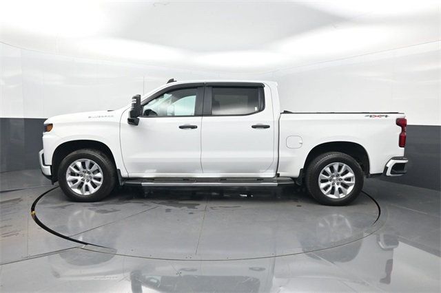 2020 Chevrolet Silverado 1500 Custom photo 2
