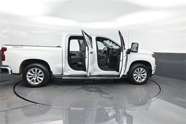 2020 Chevrolet Silverado 1500 Custom photo 27