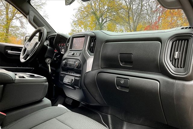 2020 Chevrolet Silverado 1500 4WD Crew Cab 147" Custom - 22945083 - 11