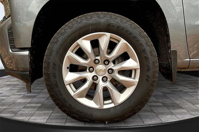 2020 Chevrolet Silverado 1500 4WD Crew Cab 147" Custom - 22945083 - 34