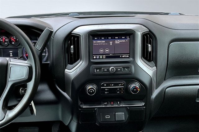 2020 Chevrolet Silverado 1500 4WD Crew Cab 147" Custom - 22986429 - 23