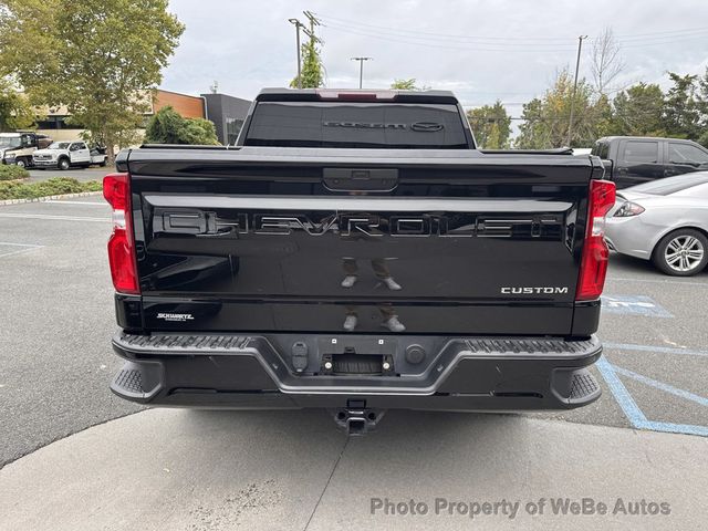 2020 Chevrolet Silverado 1500 4WD Crew Cab 147" Custom - 22596122 - 3