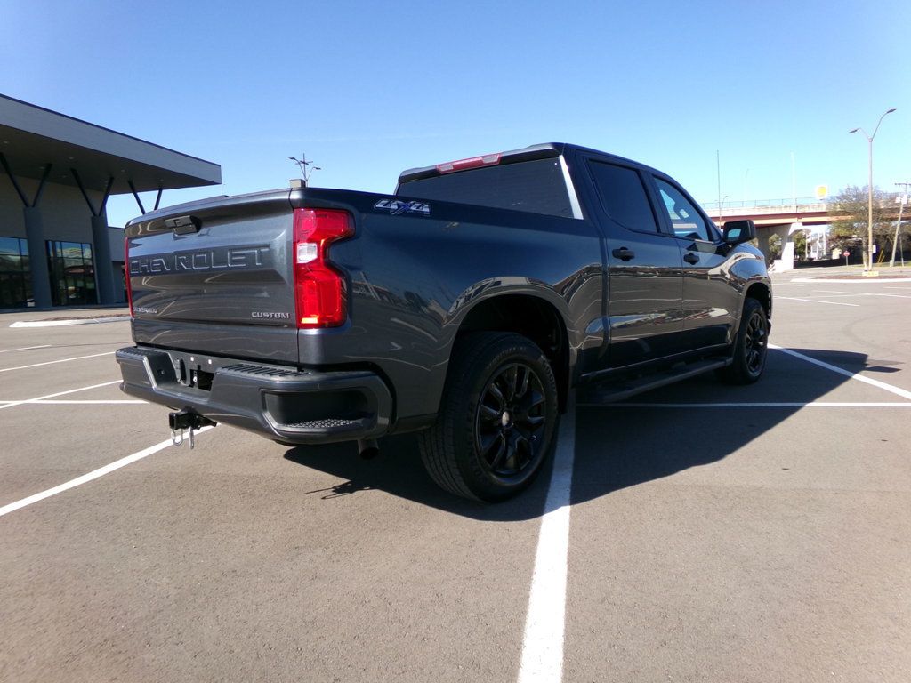 2020 Chevrolet Silverado 1500 4WD Crew Cab 147" Custom - 22937055 - 5