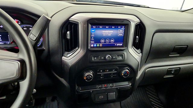 2020 Chevrolet Silverado 1500 4WD Crew Cab 147' Custom w/ Value Pkg & 5.3L EcoTec3 V8 - 23011314 - 15