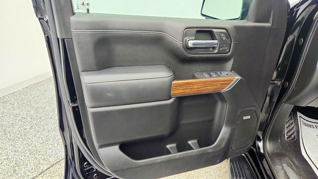 2020 Chevrolet Silverado 1500 4WD Crew Cab 147'' High Country with 6.2L V8 Engine - 22987694 - 10