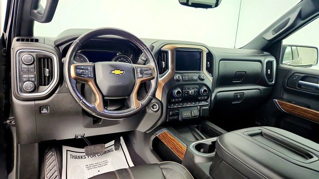 2020 Chevrolet Silverado 1500 4WD Crew Cab 147'' High Country with 6.2L V8 Engine - 22987694 - 12