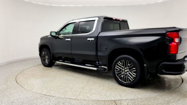 2020 Chevrolet Silverado 1500 4WD Crew Cab 147'' High Country with 6.2L V8 Engine - 22987694 - 6