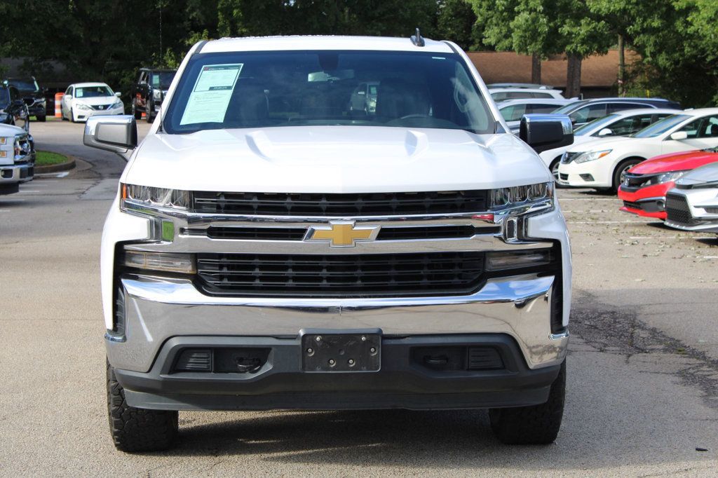 2020 Chevrolet Silverado 1500 LT photo 2