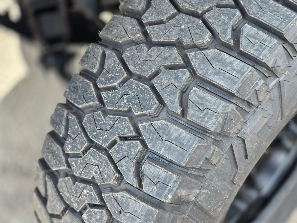 2020 Chevrolet Silverado 1500 4WD Crew Cab 147" LT - 22967246 - 11