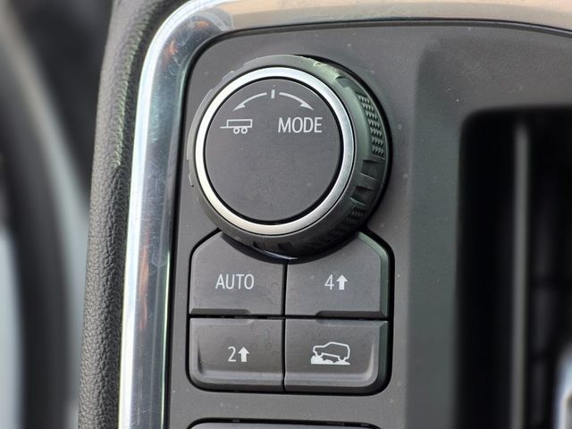 2020 Chevrolet Silverado 1500 4WD Crew Cab 147" LT - 22967246 - 38