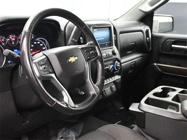 2020 Chevrolet Silverado 1500 LT photo 4