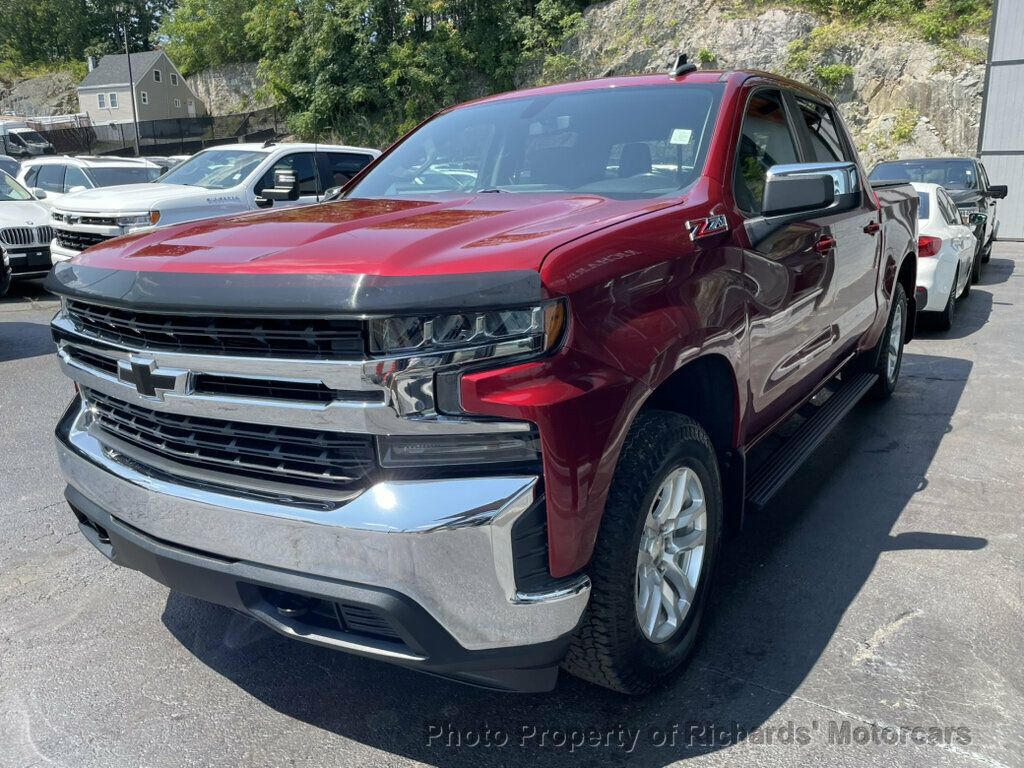 2020 Chevrolet Silverado 1500 4WD Crew Cab 147" LT - 23064707 - 3