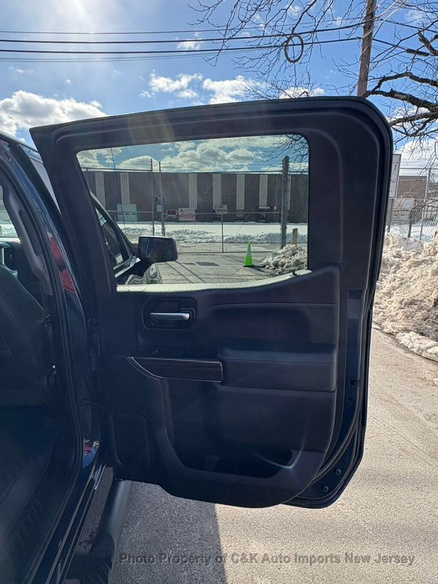 2020 Chevrolet Silverado 1500 4WD Crew Cab 147" LT - 22984421 - 32