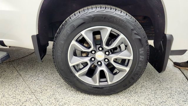 2020 Chevrolet Silverado 1500 4WD Crew Cab 147" LT - 23001233 - 8