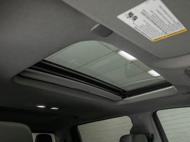 2020 Chevrolet Silverado 1500 4WD Crew Cab 147" LT Trail Boss - 22979607 - 24