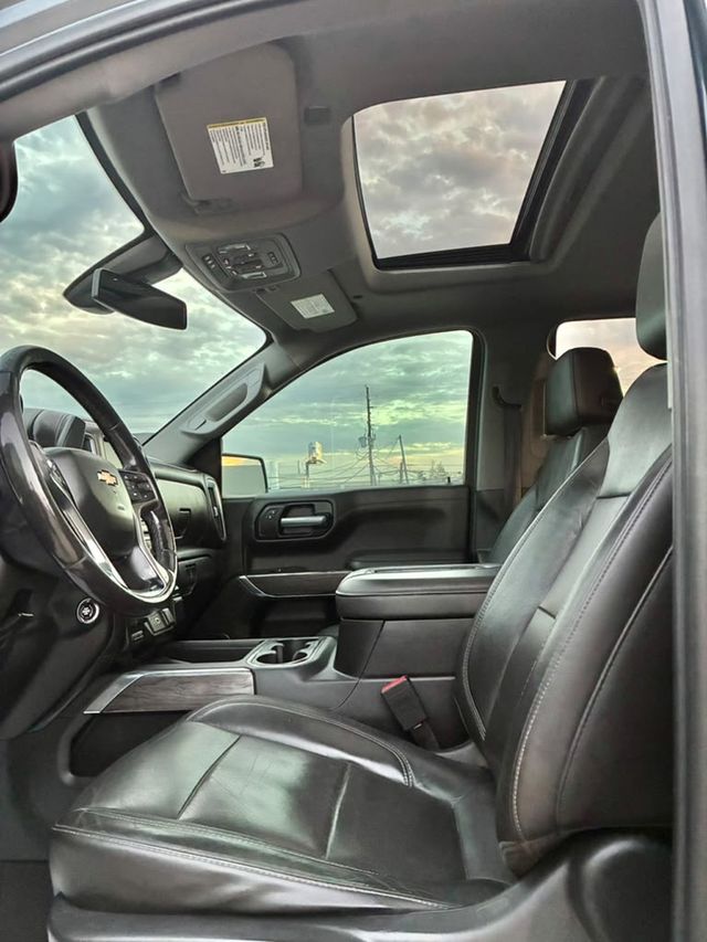 2020 Chevrolet Silverado 1500 4WD Crew Cab 147" LTZ - 23097450 - 8