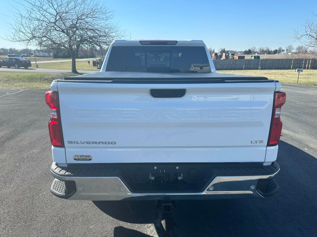 2020 Chevrolet Silverado 1500 4WD Crew Cab 147" LTZ - 22358332 - 3